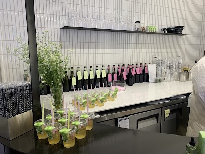 아도르 image 2