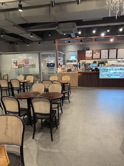 카페희다 삼성점 image 3