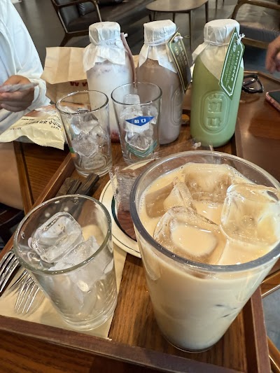 카페희다 삼성점 image 4