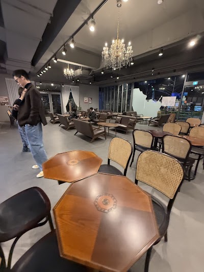 카페희다 삼성점 image 5