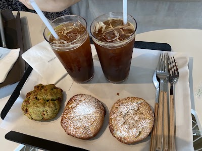 흰별제빵소 image 2