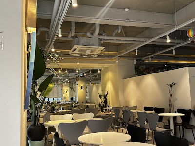 퍼스트커피랩 image 1