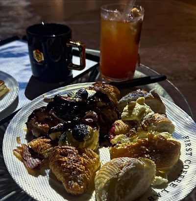 퍼스트커피랩 image 5