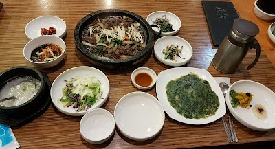 홍시한정식 image 2