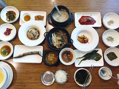홍시한정식 image 3